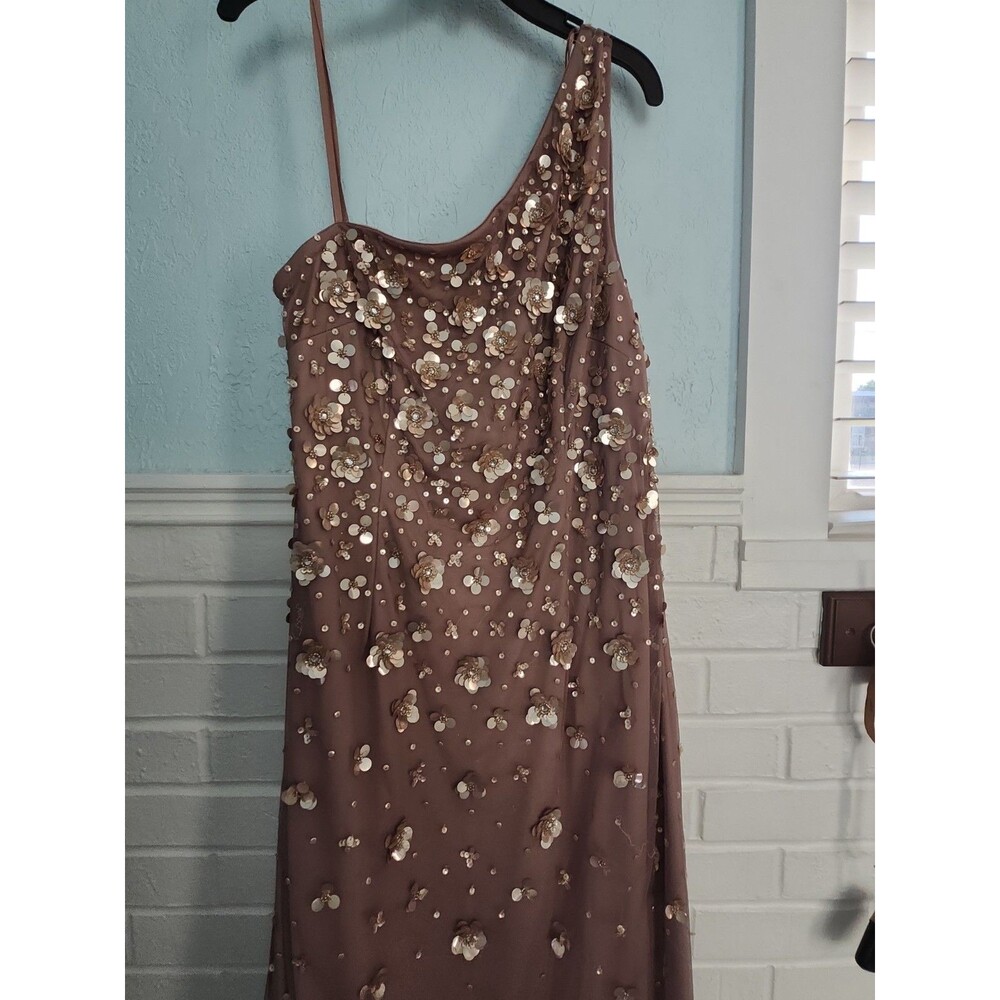 Adrianna Papell 3D Floral Hand-Beaded One-Shoulder NWT Gown In Moonscape Sz 10 - Picture 4 of 5